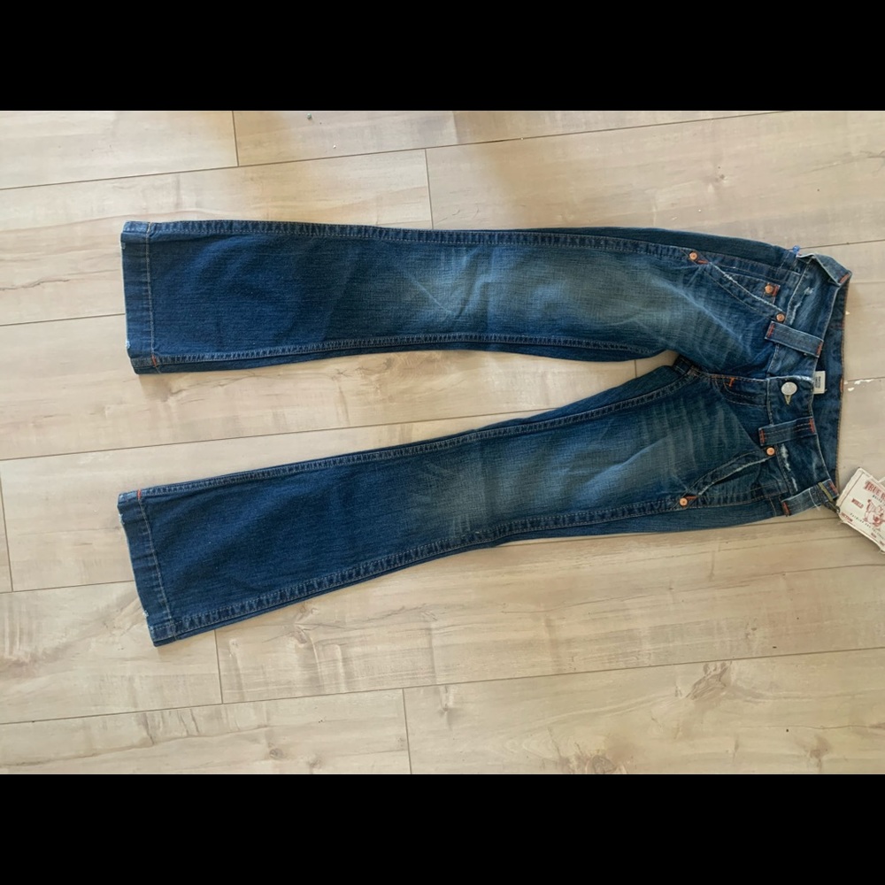True err live on jeans
